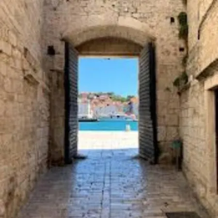 Olympus -kastela, Trogir Lejlighed *