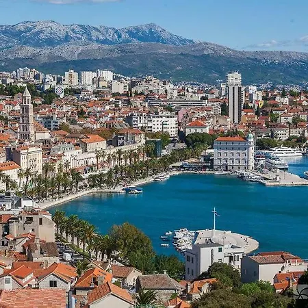 Olympus -kastela, Trogir *